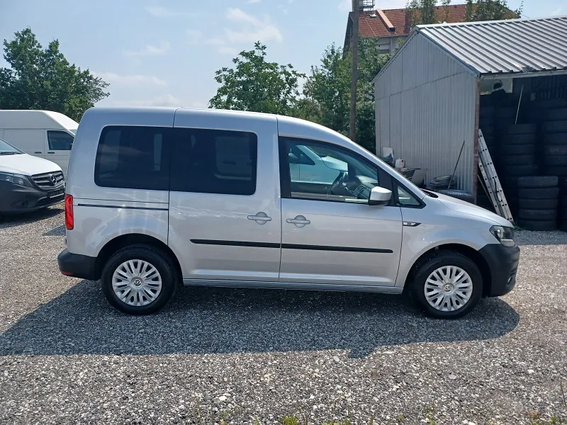 volkswagen caddy 2.0 tdi*n1-teretni*5sjedala*klima*tempomat* - slika 4