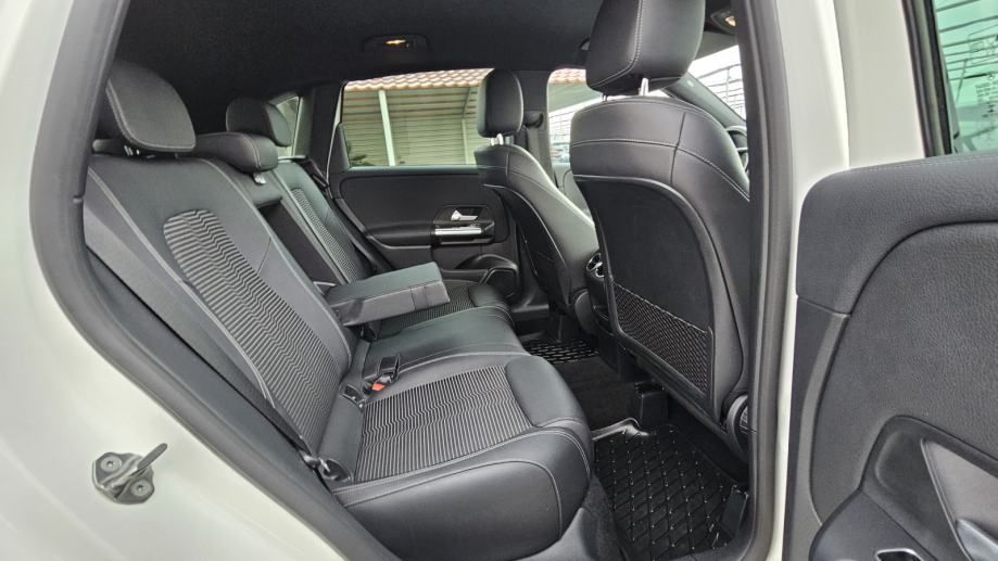 mercedes-benz b 180 cdi,fuul led,navi,p.kamera,alu 18,.reg.-3/2026 - slika 12