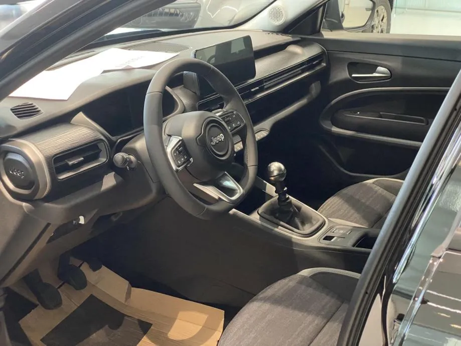 jeep avenger ice 1.2 mt longitude + tech&style pack - popust 1500€ - slika 6