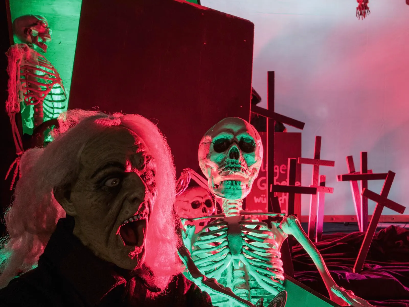 europalms halloween zombie old man, animated - slika 3
