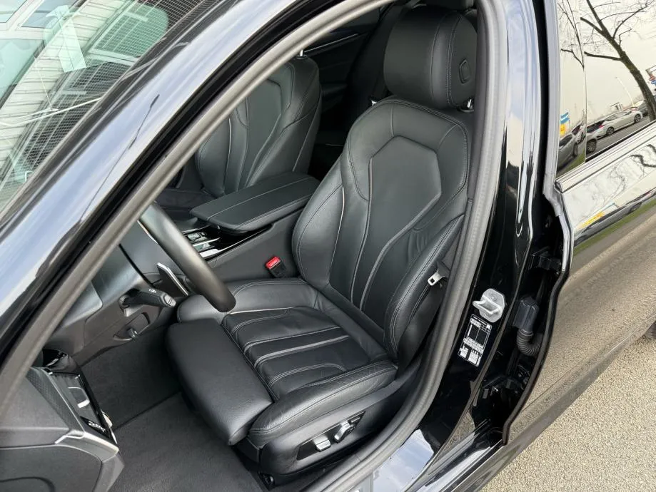 bmw 520d automatik m-paket °virtual°velika navi°koža°keyless°leasing° - slika 22