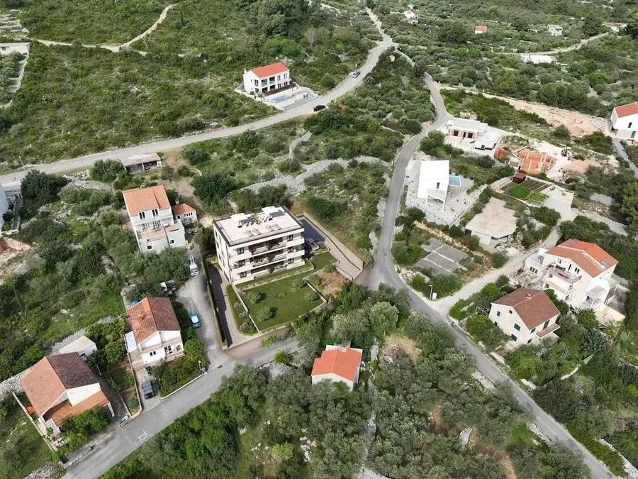 građevinsko zemljište na prodaju - lumbarda - slika 9