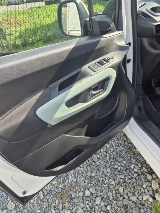 citroen berlingo 1.5 hdi/n1/5 sjed.maksi/lising/, 2020 god. - slika 20