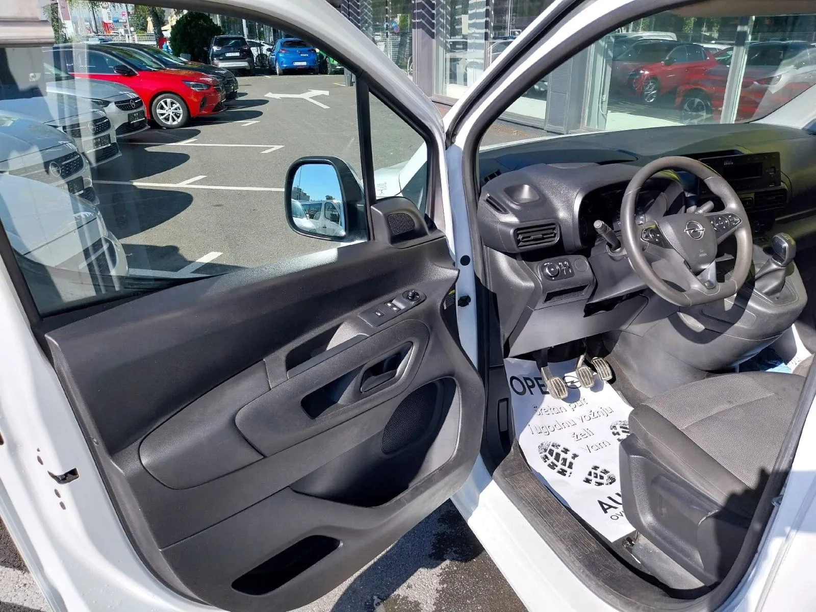 opel combo van l1h1 enjoy 1,5, 3 sjedala, 2021 god. - slika 17