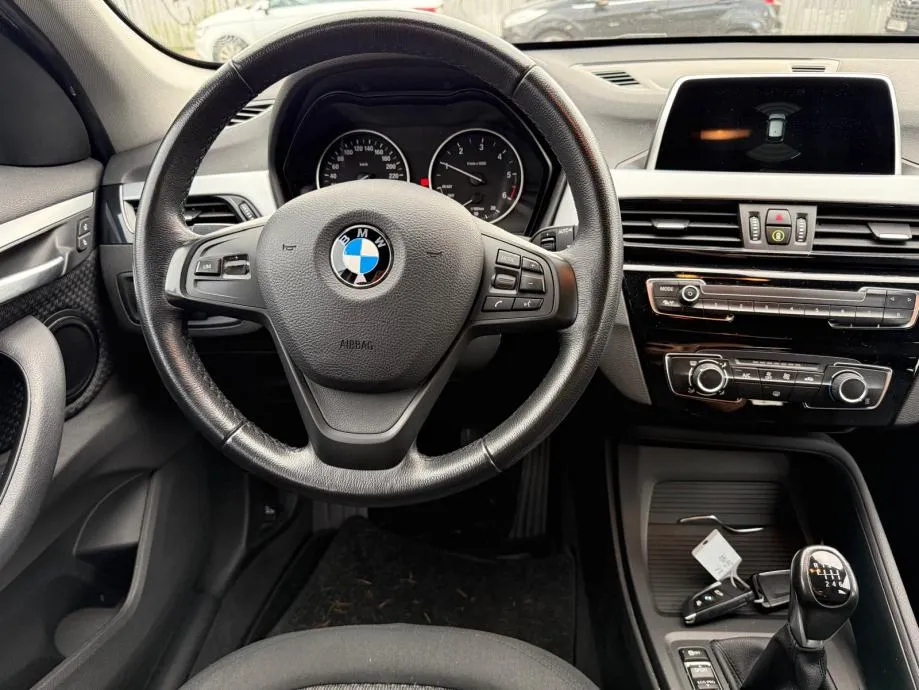 bmw x1 16d navi, pdc, maglenke, 4x garancija! - slika 18
