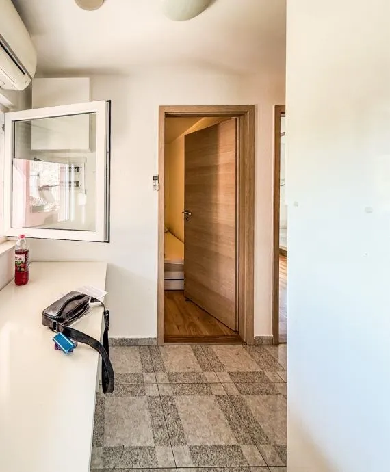 rijeka, bulevard– stan 1s+db s korištenjem ograđene okućnice (prodaja) - slika 5