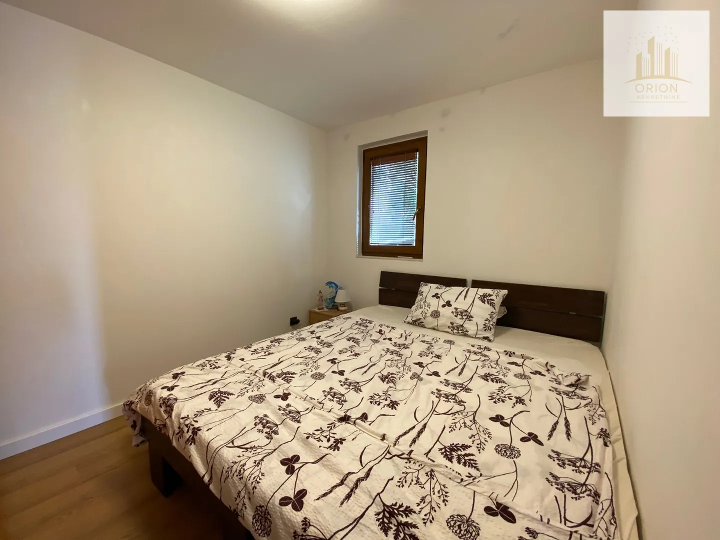 rovanjska, kuća s 2 apartmana, bazenom i očaravajućim pogledom, prilika! - slika 19