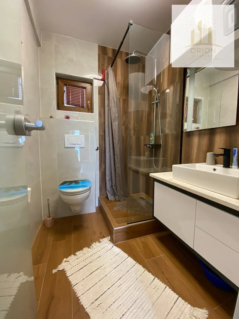 rovanjska, kuća s 2 apartmana, bazenom i očaravajućim pogledom, prilika! - slika 7
