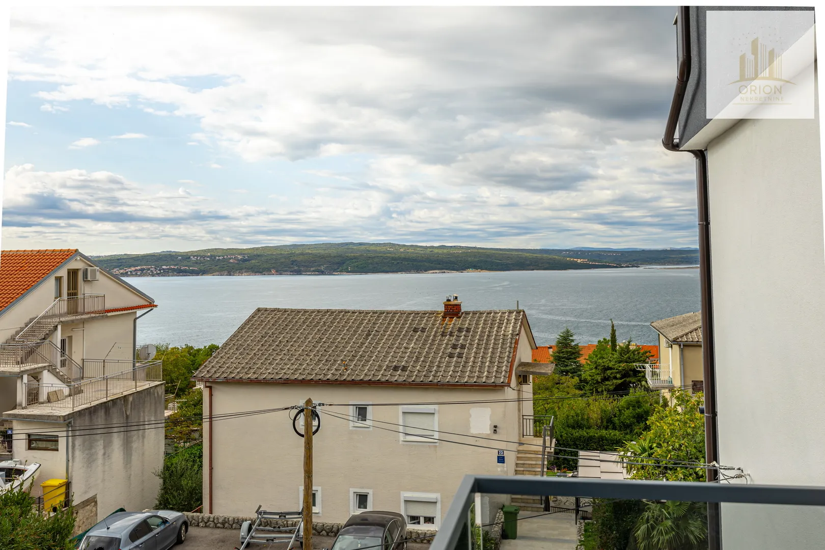 crikvenica- stan s pogledom na more, parkingom i privatnom okućnicom, prilika! - slika 20