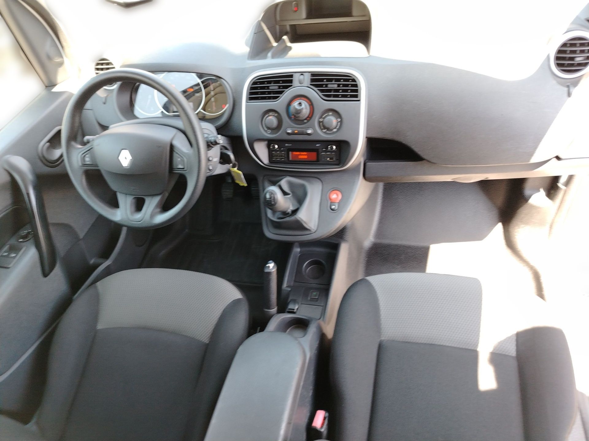 renault kangoo compact 1.5 dci 7950€ + pdv, 2018 god. - slika 10