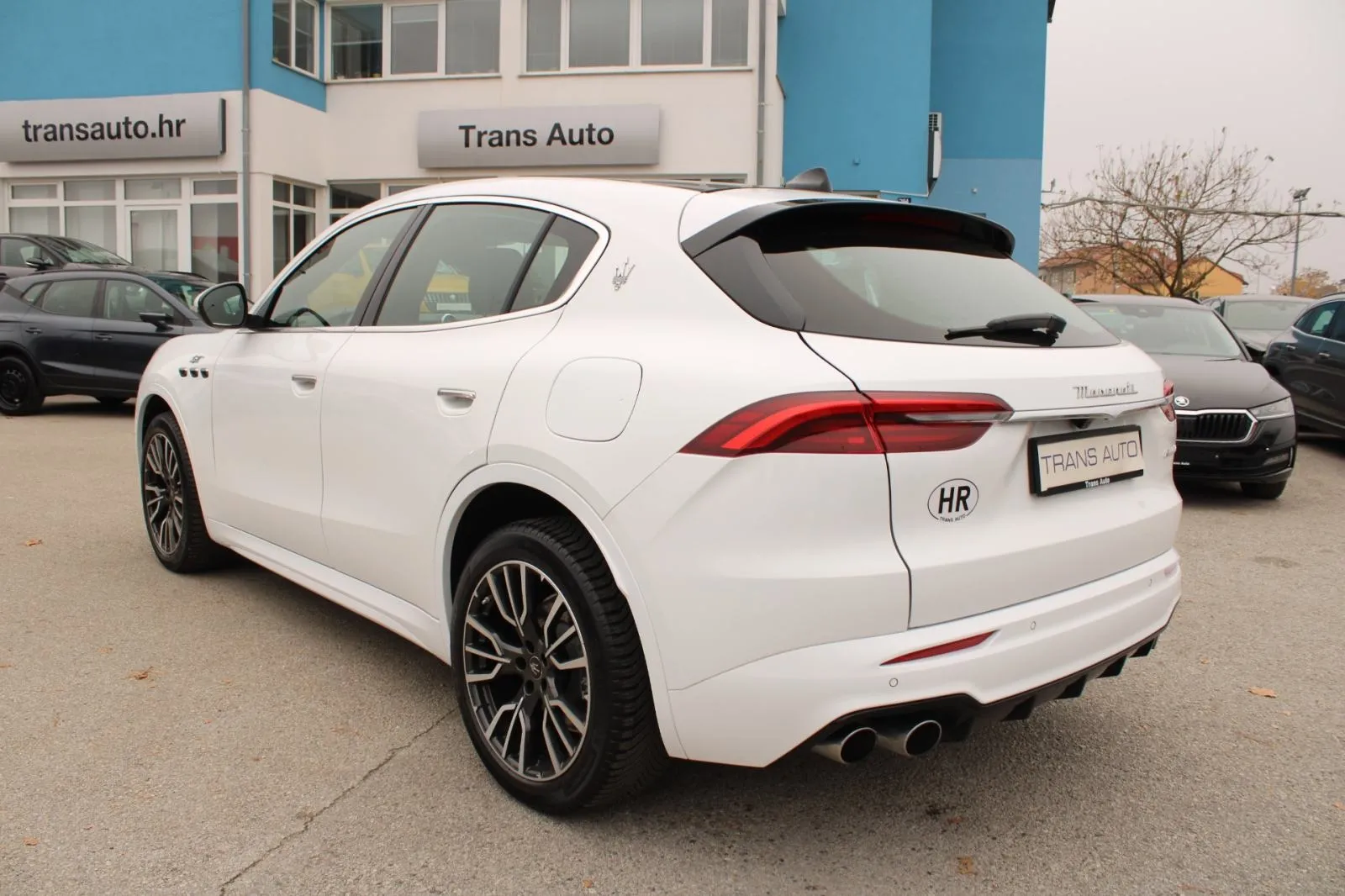 maserati grecale gt q4 automatik *panorama, led, kamera* - slika 7
