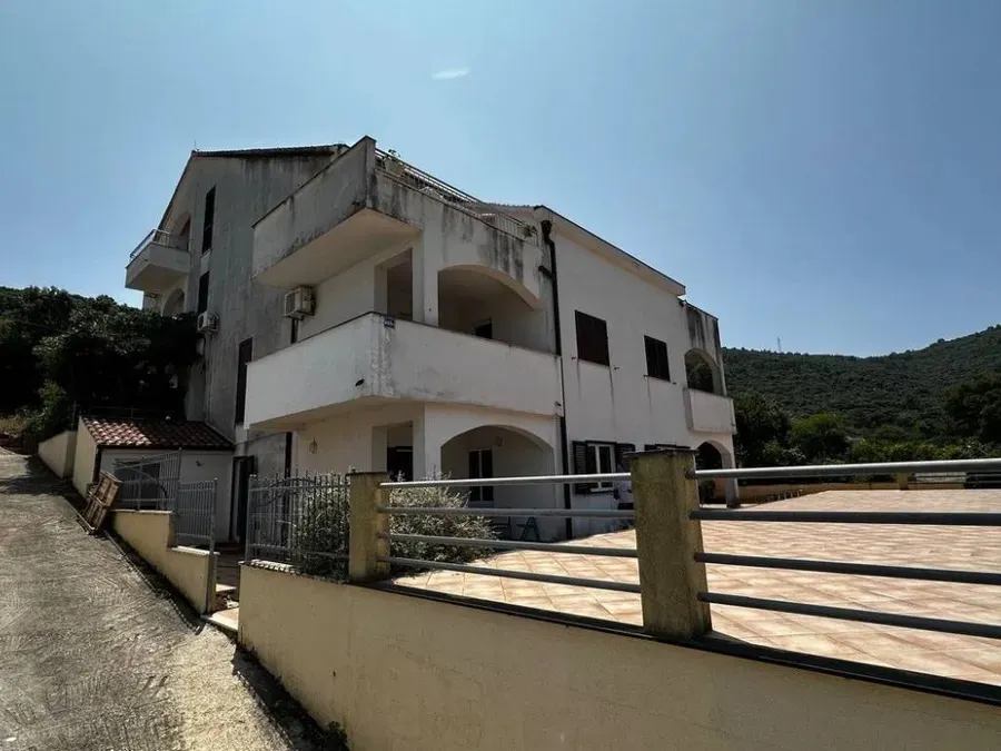 stan na prodaju - korčula - slika 4