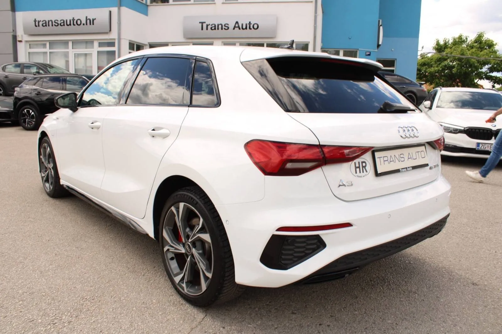 audi a3 45 tfsi e s-tronic s-line *virtual, led, navigacija* - slika 7