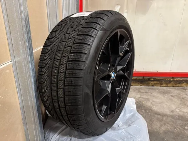 ima sve ! bmw 550e m 489ks-4x4-i-2025 proč.opis - slika 7