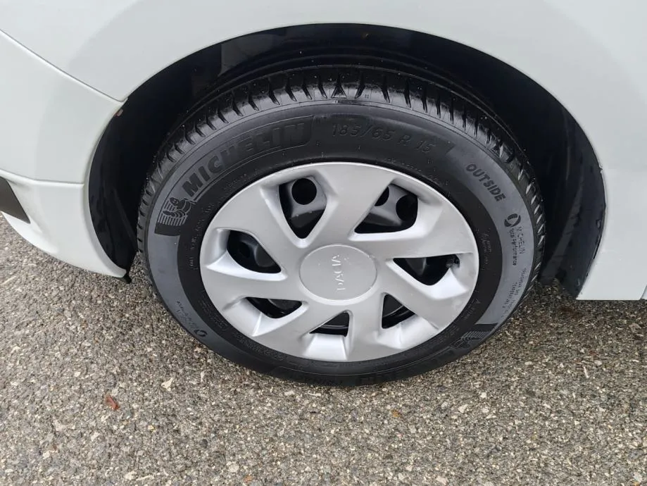 dacia sandero 1,2 , 2016 godina, 139000, kartice 24/36 rata - slika 7
