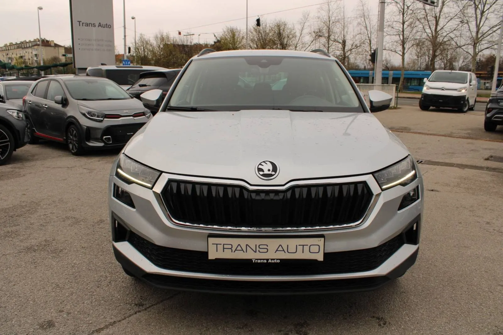 škoda karoq 2.0 tdi dsg *navigacija, kamera* - slika 2