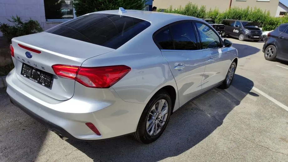 ford focus titanium 1.5 ecoblue automatik - slika 2