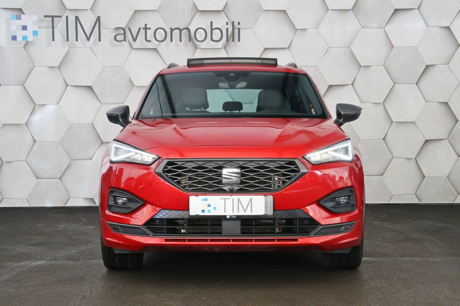 seat tarraco 2.0tdi 4drive dsg fr-line 200km pano virtual 360k - slika 5