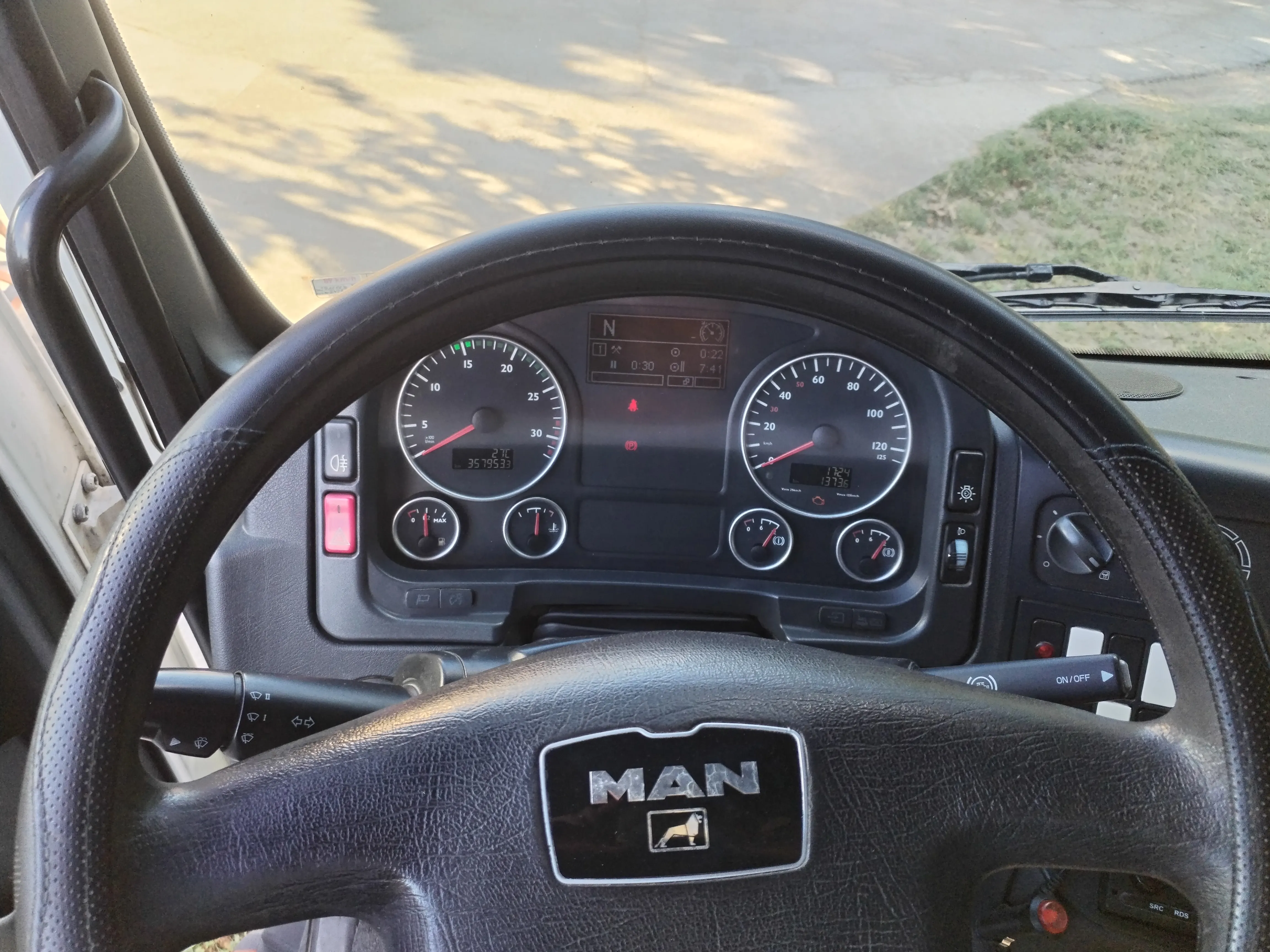man tgl 12.220 - slika 12