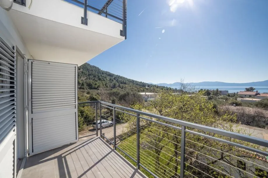 gradac, zaostrog - trosoban stan s pogledom na more 54 m (prodaja) - slika 2