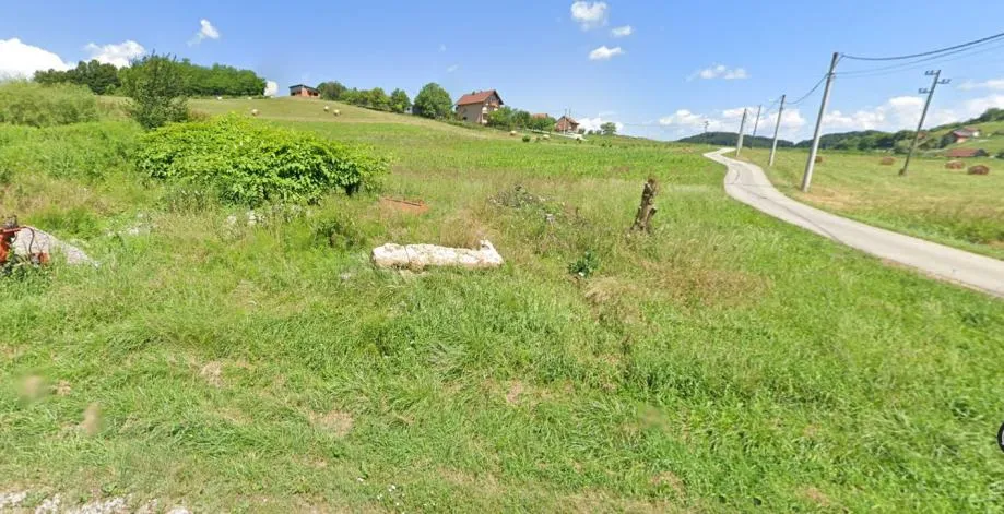 građevinsko zemlj., žejinci, 1250 m2, dobra lokacija - slika 2