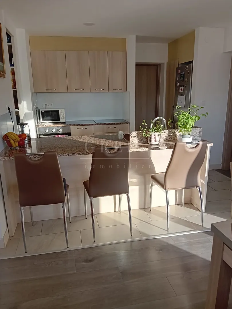 prodaja,kuća (222m2 bruto) s velikim potencijalom,novi vinodolski! - slika 9