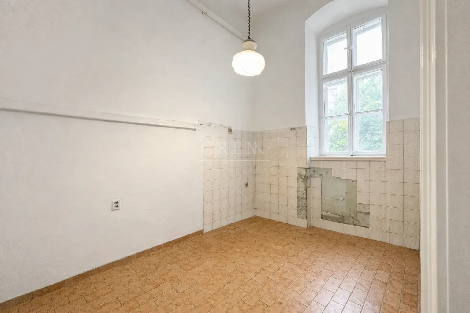 stan u srcu zagreba 54m² 1. kat (3-sobni) - slika 10