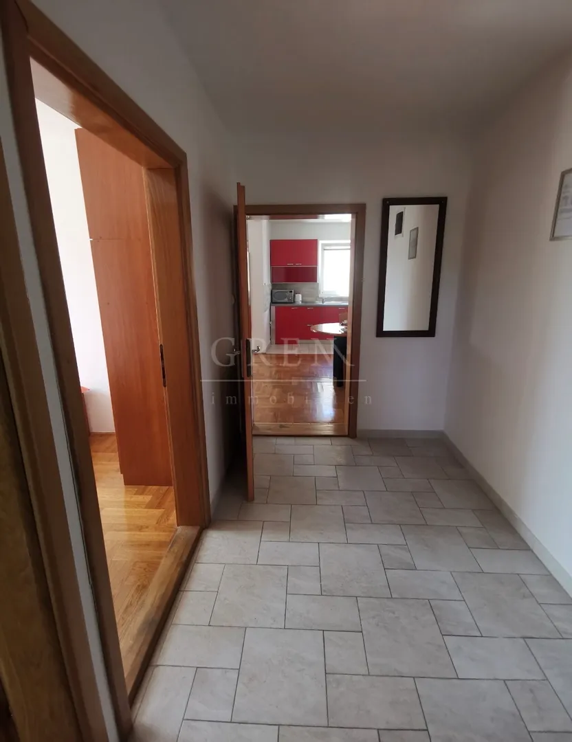 stan malinska krk, 62 m2+parking, balkon - slika 10