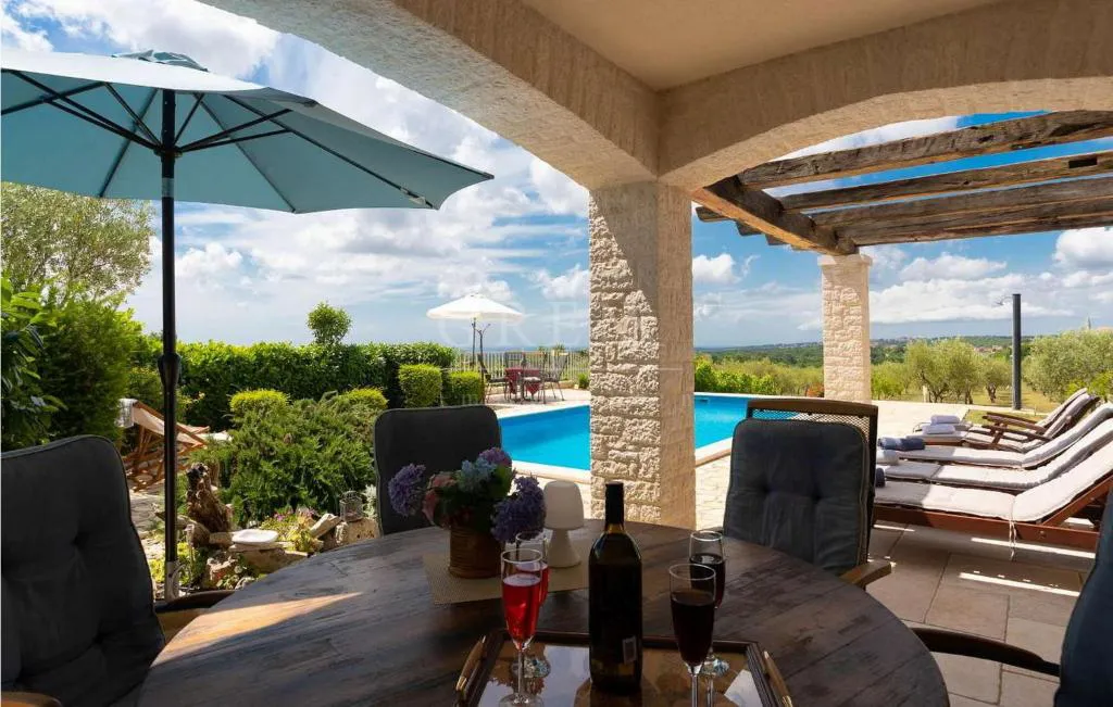 vila sa bazenom okolica višnjana, 160 m2, prodaja, prilika - slika 3