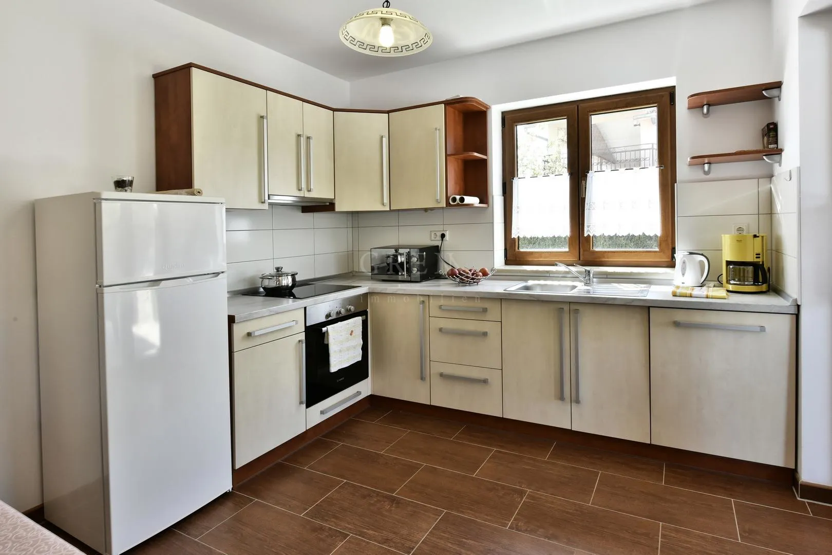 kuća sa 4 apartmana 7 km od poreča - slika 23