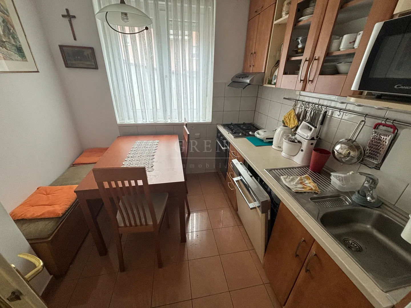 stan zagreb medveščak, 59 m2+garaža - slika 7
