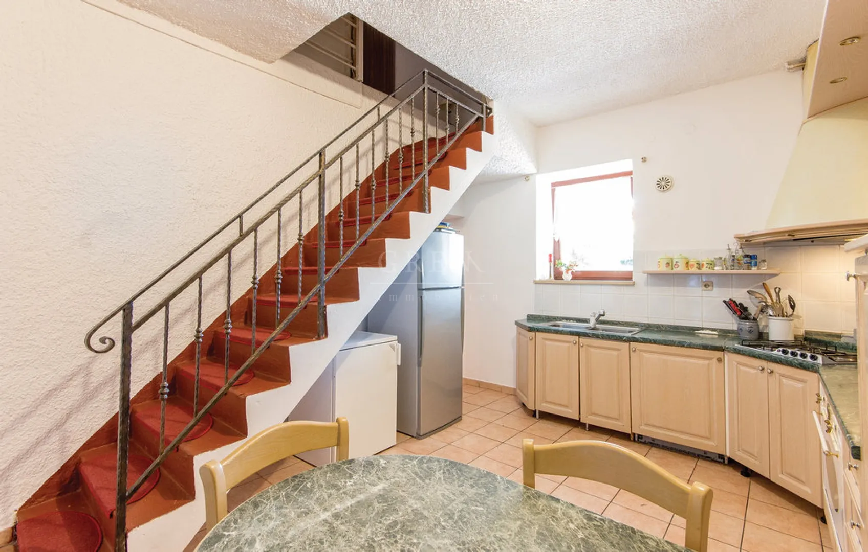 kuća s bazenom 5 km od poreča, 330 m2, prodaja - slika 11