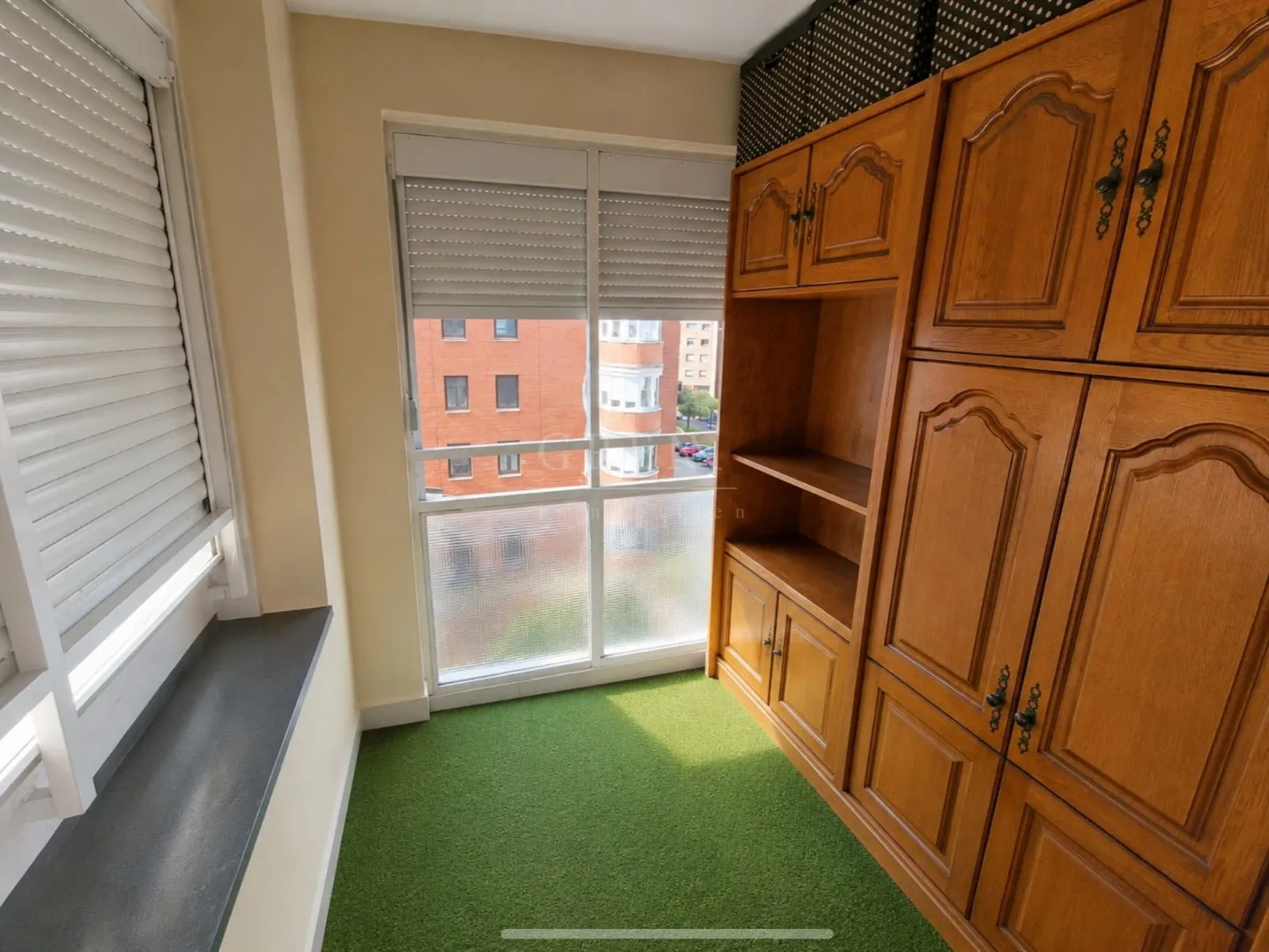 trosoban stan, 70 m², malešnica, zagreb – pogled na park, 2 lođe, spremište - slika 5