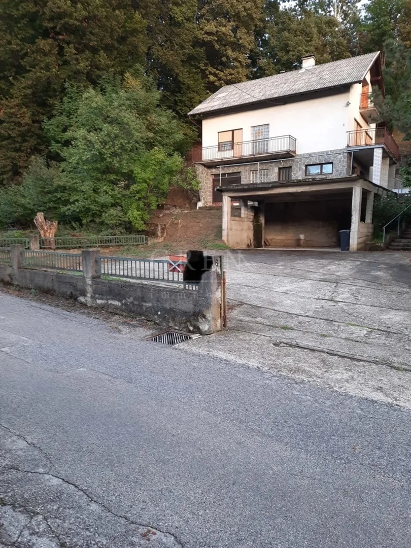 kuća gornja dubrava zagreb, 270 m2+5400 m2 parcela - slika 1