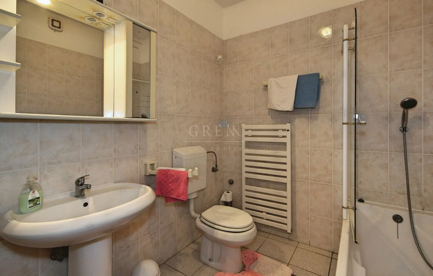 kuća s bazenom 5 km od poreča, 330 m2, prodaja - slika 13