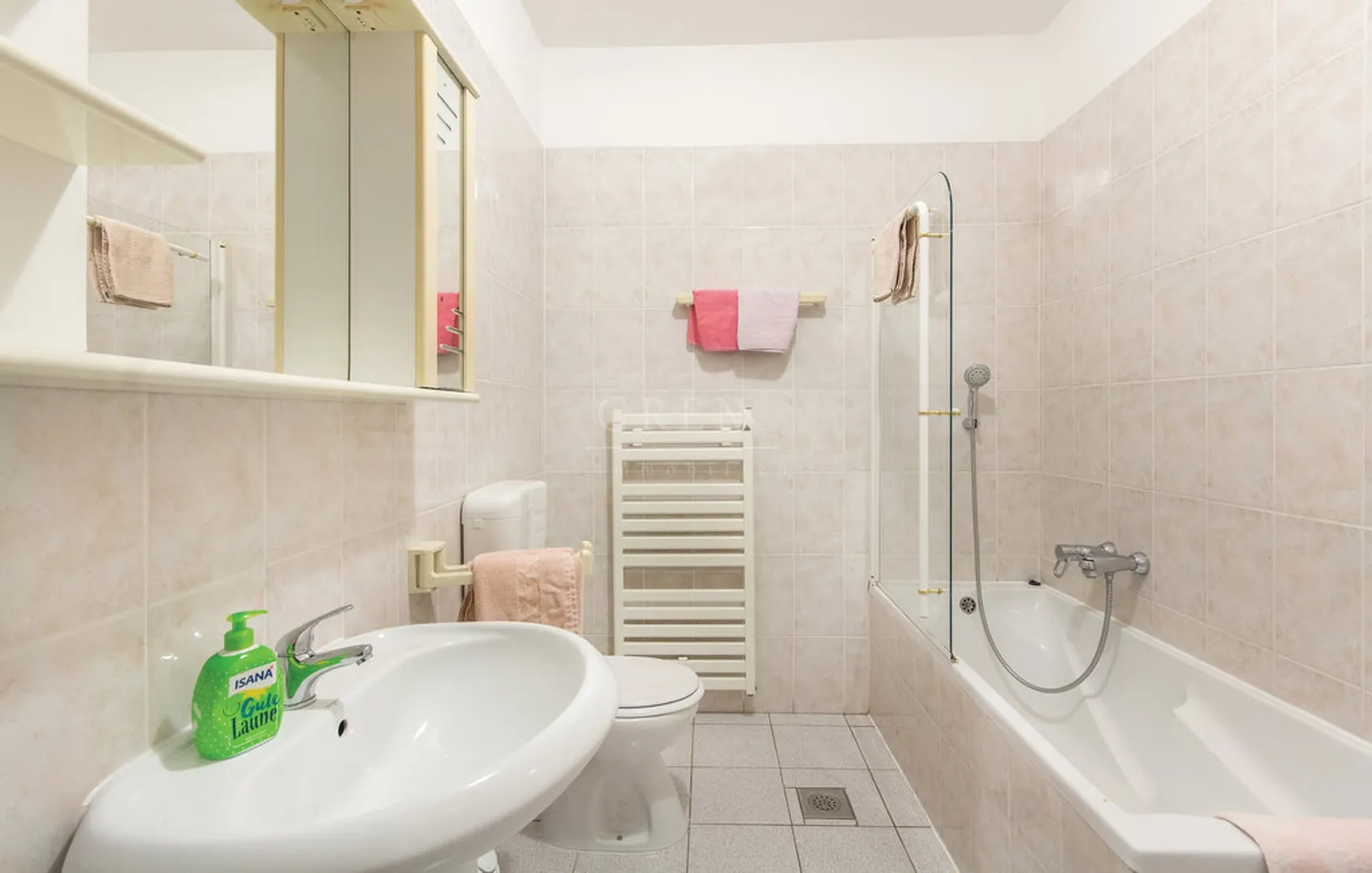 kuća s bazenom 5 km od poreča, 330 m2, prodaja - slika 15