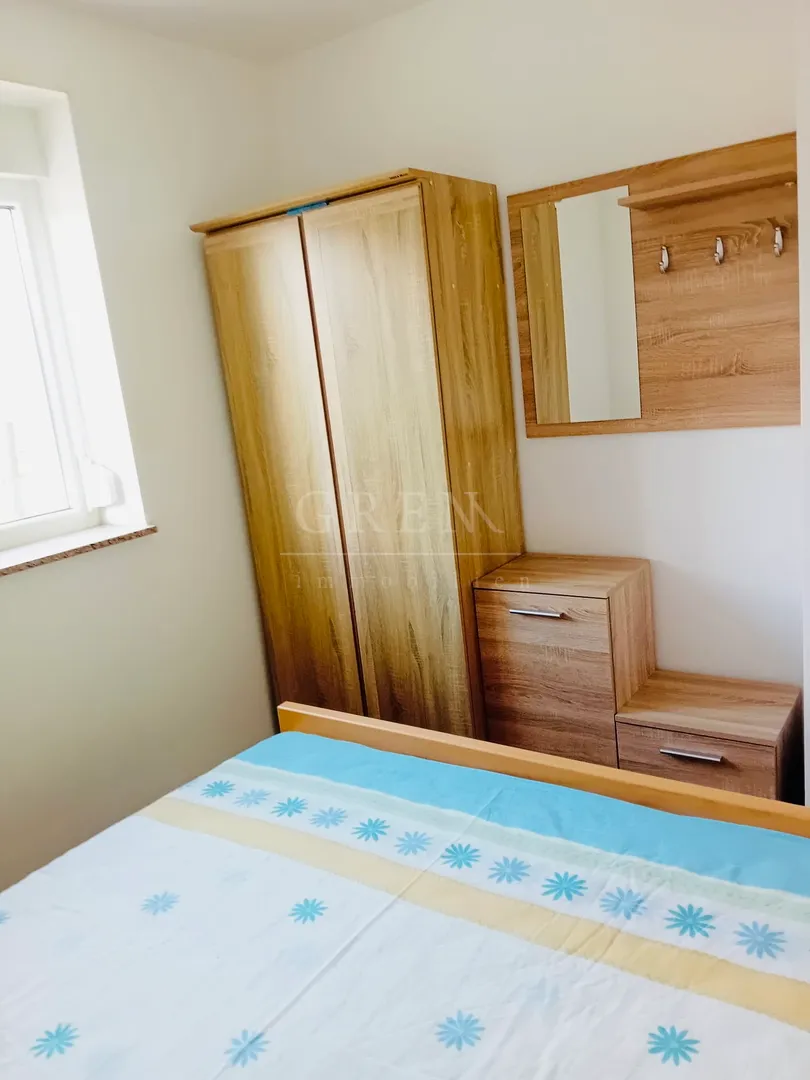 prodaja,kuća (222m2 bruto) s velikim potencijalom,novi vinodolski! - slika 19