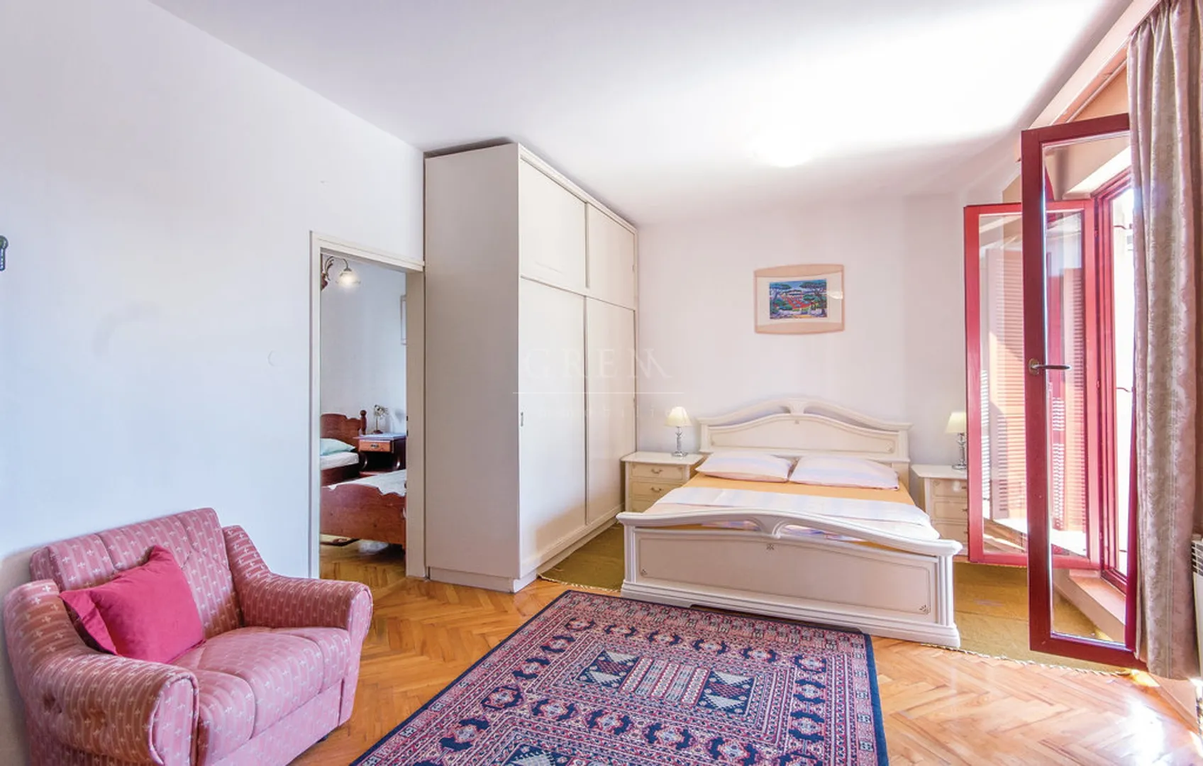 kuća s bazenom 5 km od poreča, 330 m2, prodaja - slika 16