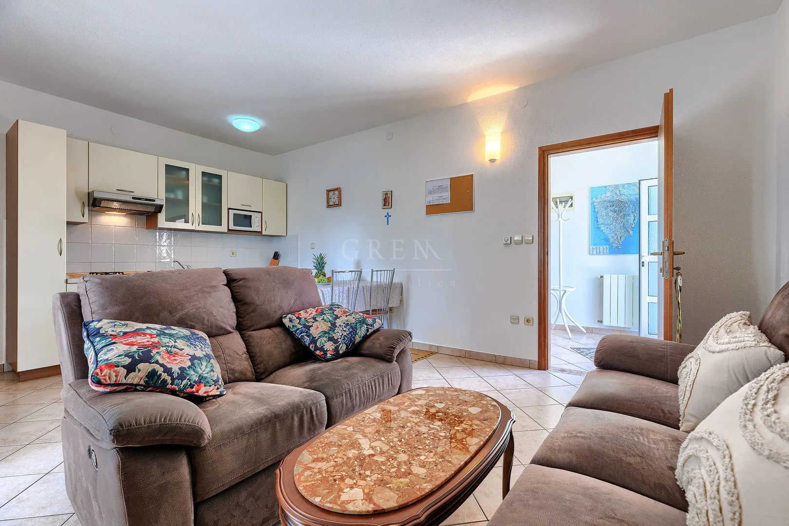 kuća poreč sa 5 apartmana 1,5 km od mora, prilika - slika 12