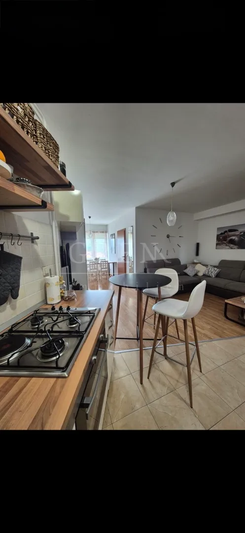 dvosobni stan, oroslavje centar, 44 m2 - slika 6