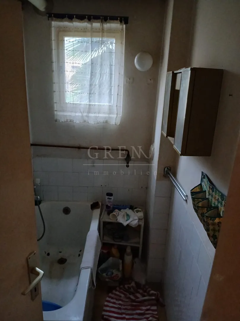 kuća zagreb dubrava, 150 m2+30 m2 dvorišni objekt - slika 16