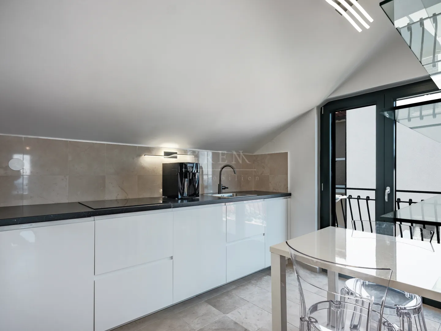 luksuzna vila s panoramskim pogledom, 390 m2 - čiovo, okrug gornji - slika 10