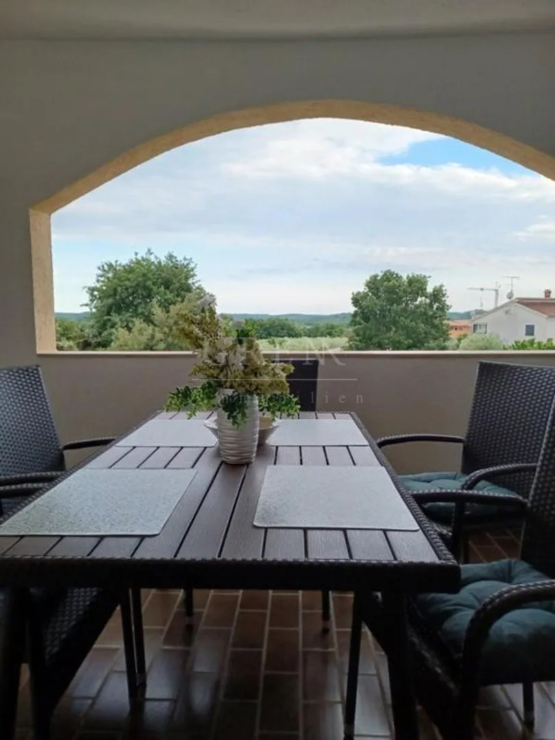 stambeno poslovna kuća 5 km od poreča, 300 m2, prodaja - slika 10