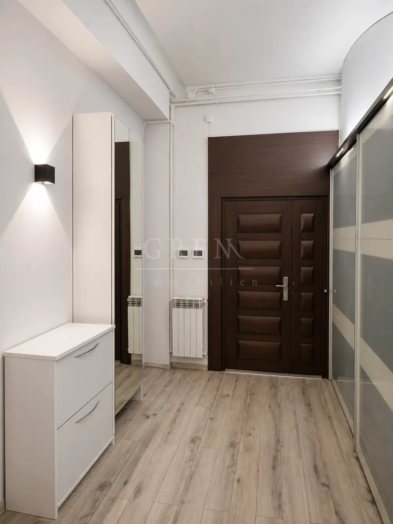 strogi centar / zagreb / lift / 112m²/ 2 parkinga / terasa - slika 12