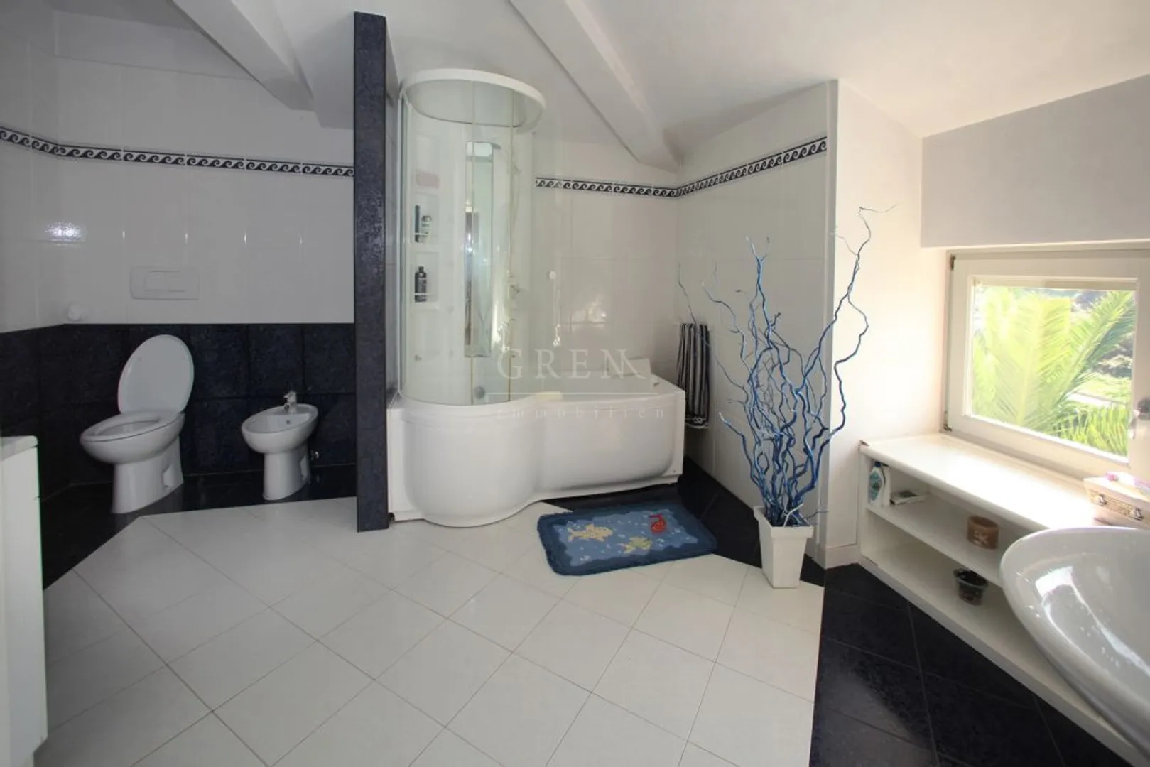 prekrasna vila poreč, 800 m od mora, 420 m2 - slika 6