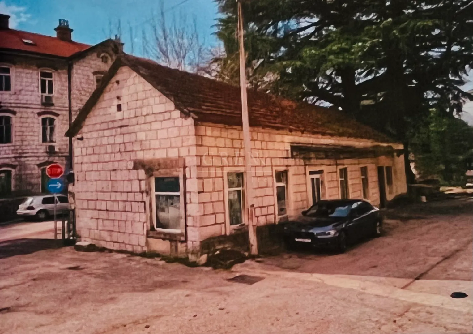 prodaja – poslovno-proizvodni kompleks 2667 m2 neto, vrgorac! - slika 9