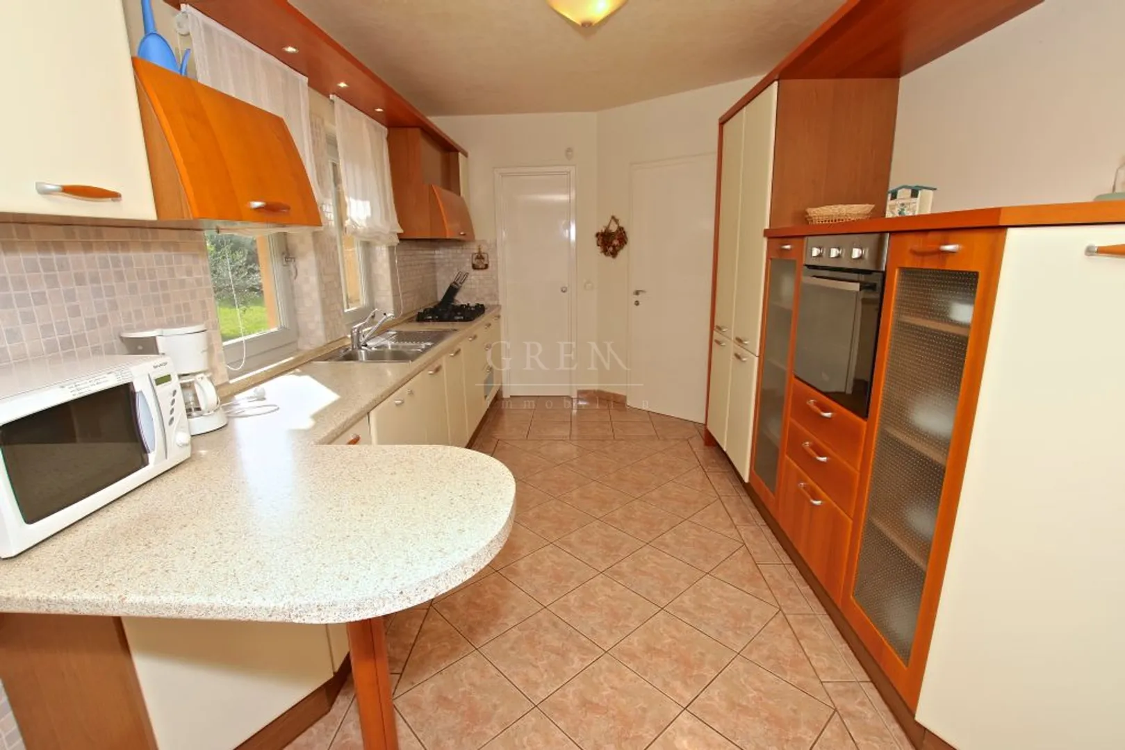 prekrasna vila poreč, 800 m od mora, 420 m2 - slika 15