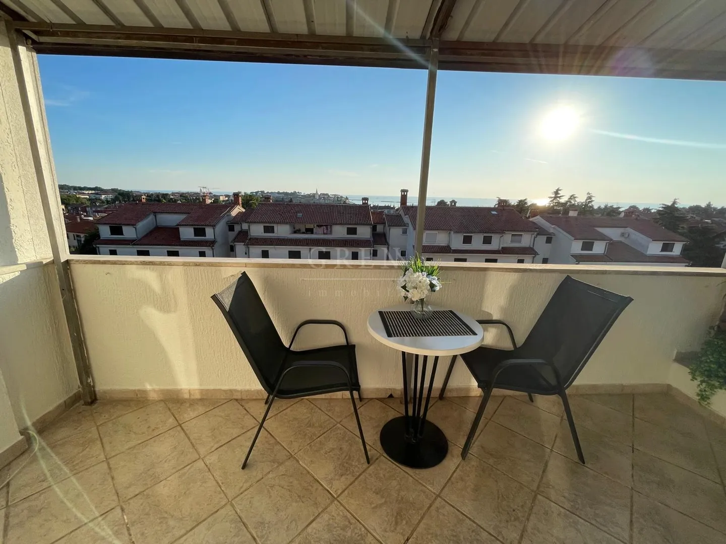 stan u blizini centra grada i plaža s panoramskim pogledom na more i grad poreč - slika 11