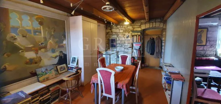 kamena kuća u okolici poreča sa pogledom na more - slika 4