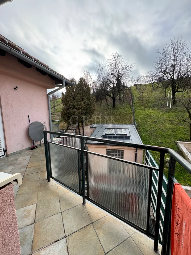 stan zagreb vrapče, 85m2 + privatna garaža 29m2, dva balkona 9m2 - slika 11